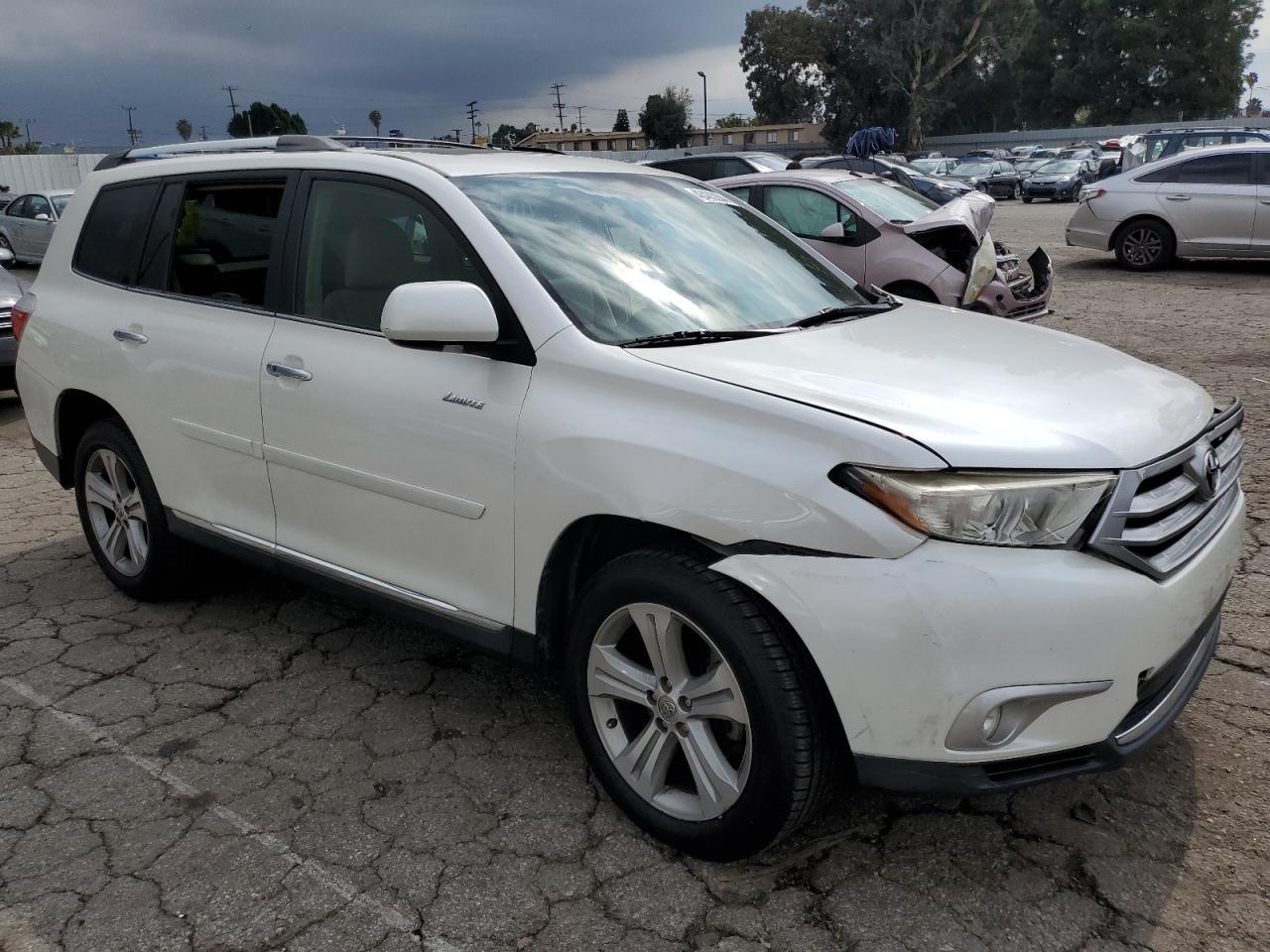 2012 TOYOTA HIGHLANDER - Image 4
