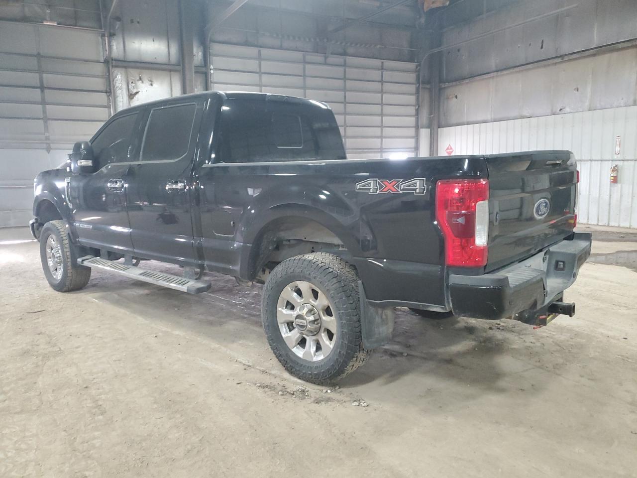 2017 FORD F250 SUPER - Image 2