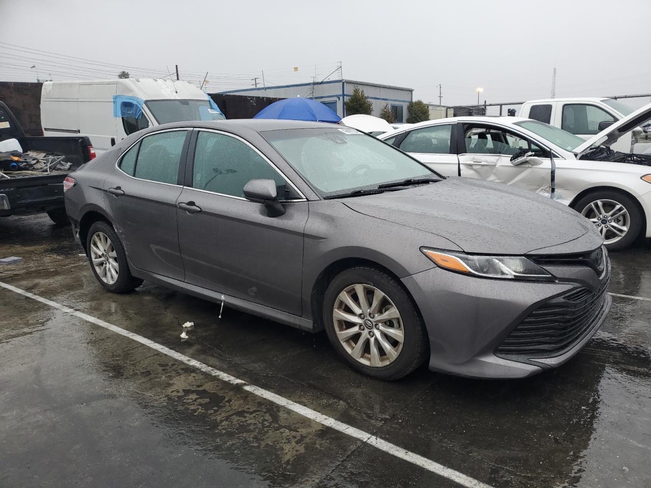 2018 TOYOTA CAMRY L - Фото 4