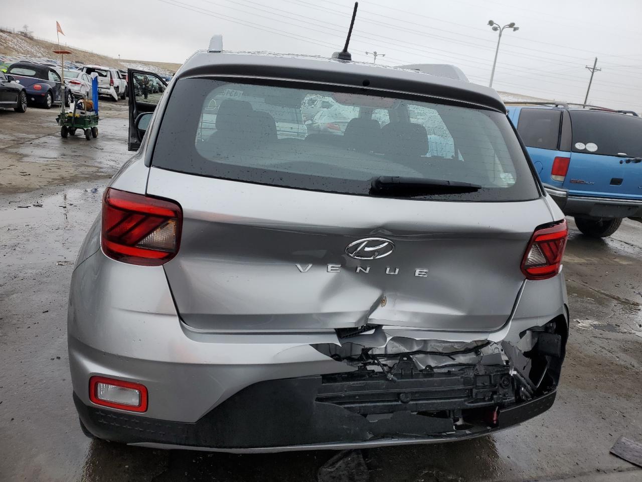 2023 HYUNDAI VENUE SEL - Image 6