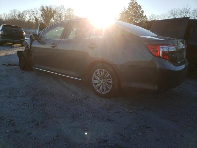 2014 Toyota Camry L - Фото 2
