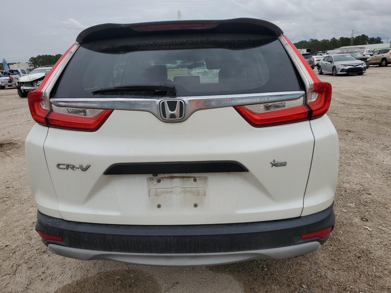 2017 HONDA CR-V LX - Фото 6