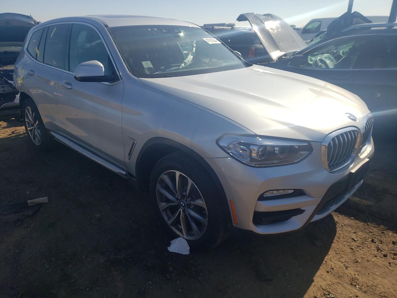 2019 BMW X3 XDRIVE3 - Фото 4