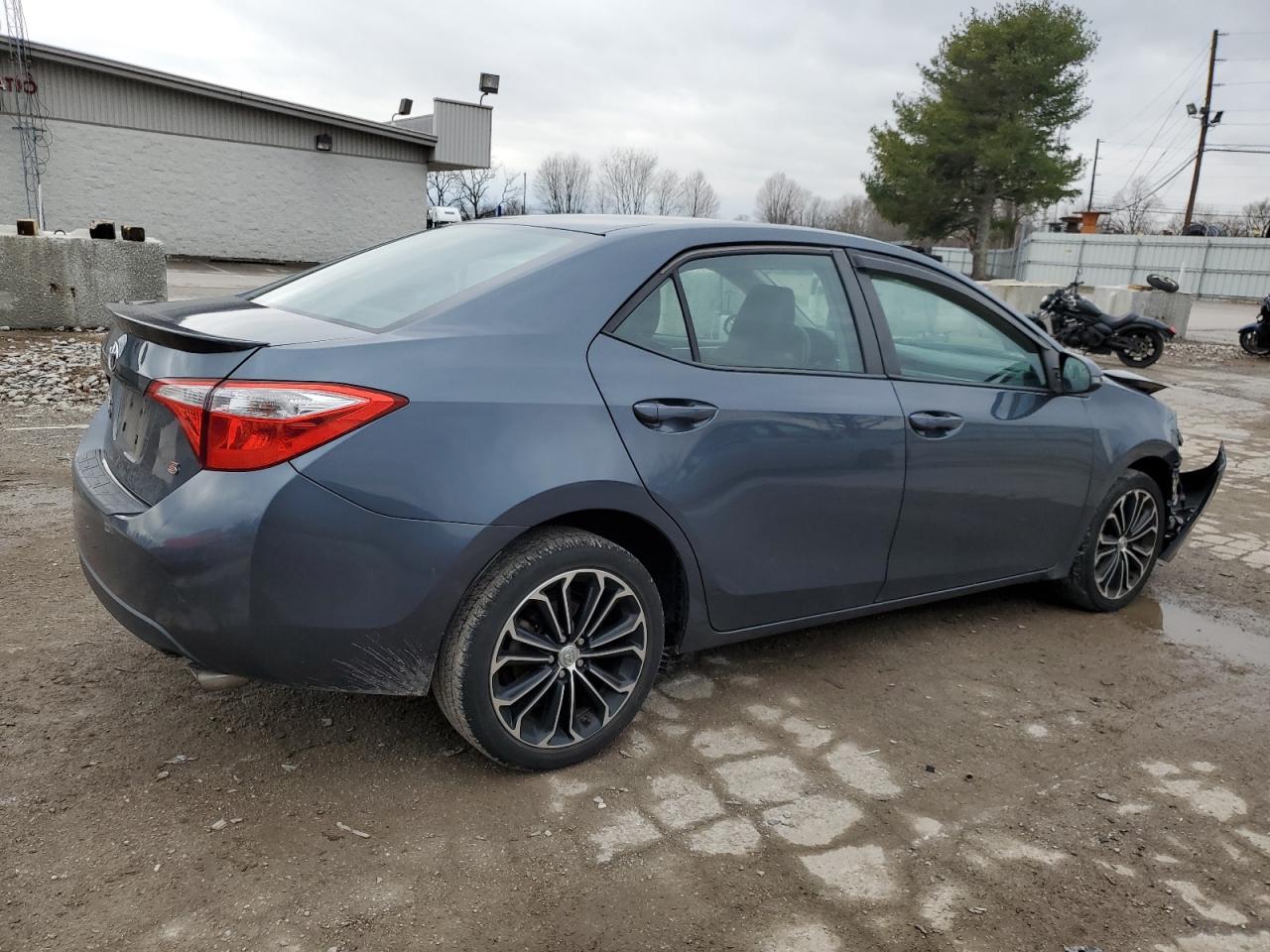 2014 TOYOTA COROLLA L - Фото 3