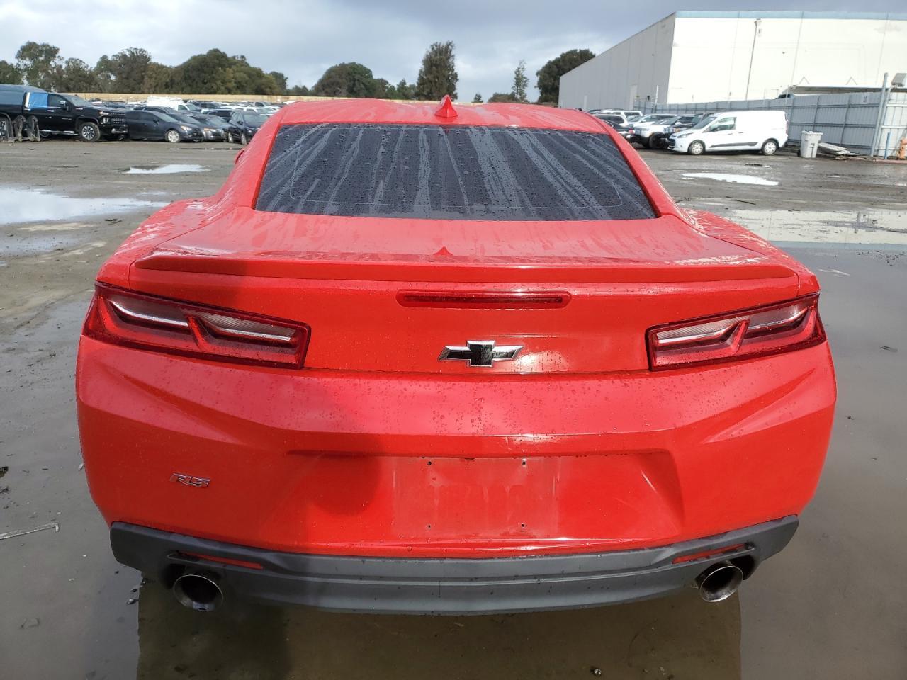 2018 CHEVROLET CAMARO LT - Image 6