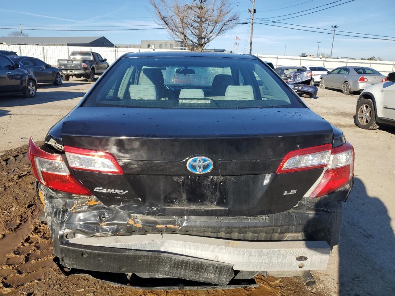 2013 TOYOTA CAMRY L - Image 6