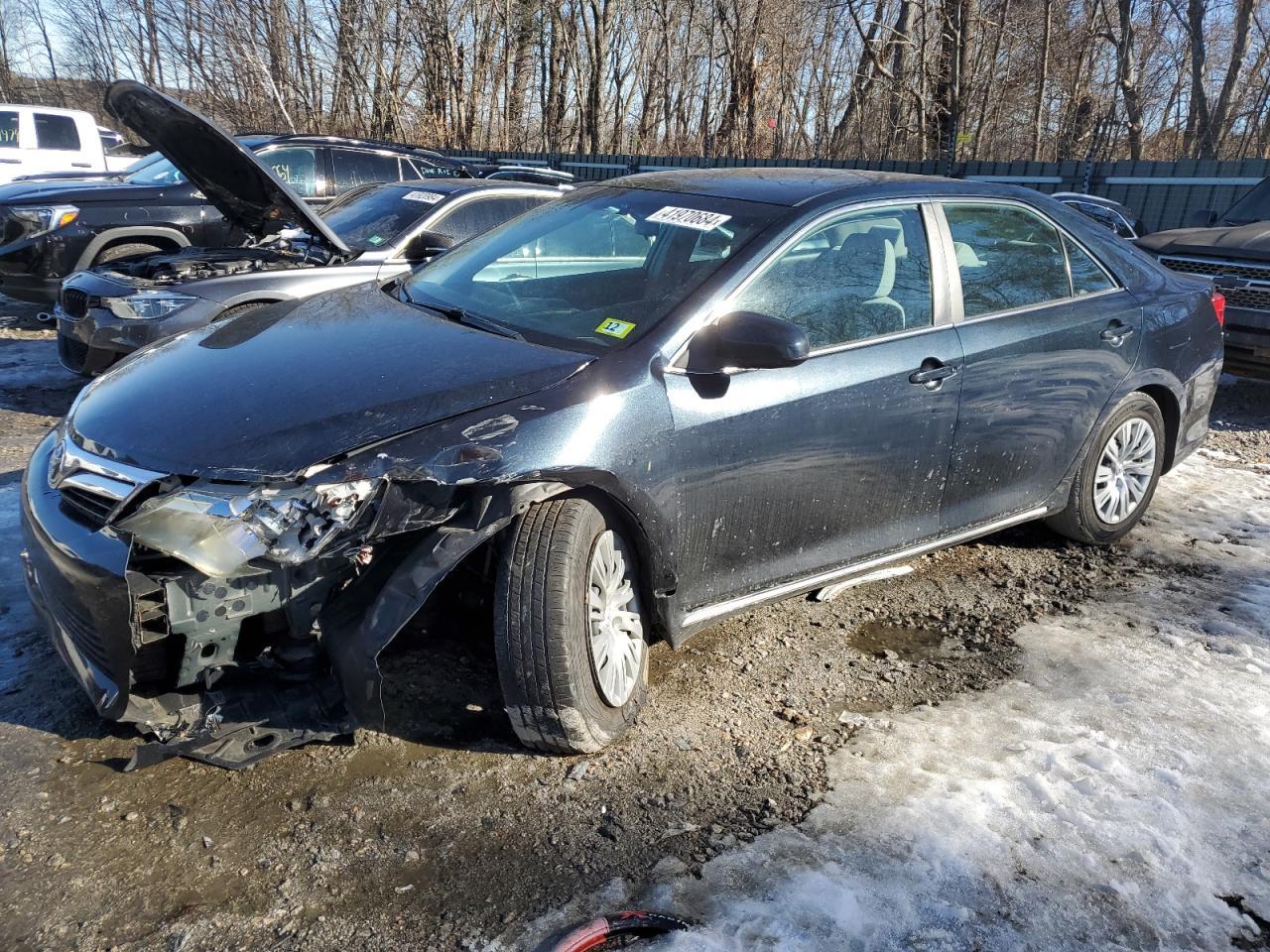 2013 TOYOTA CAMRY L