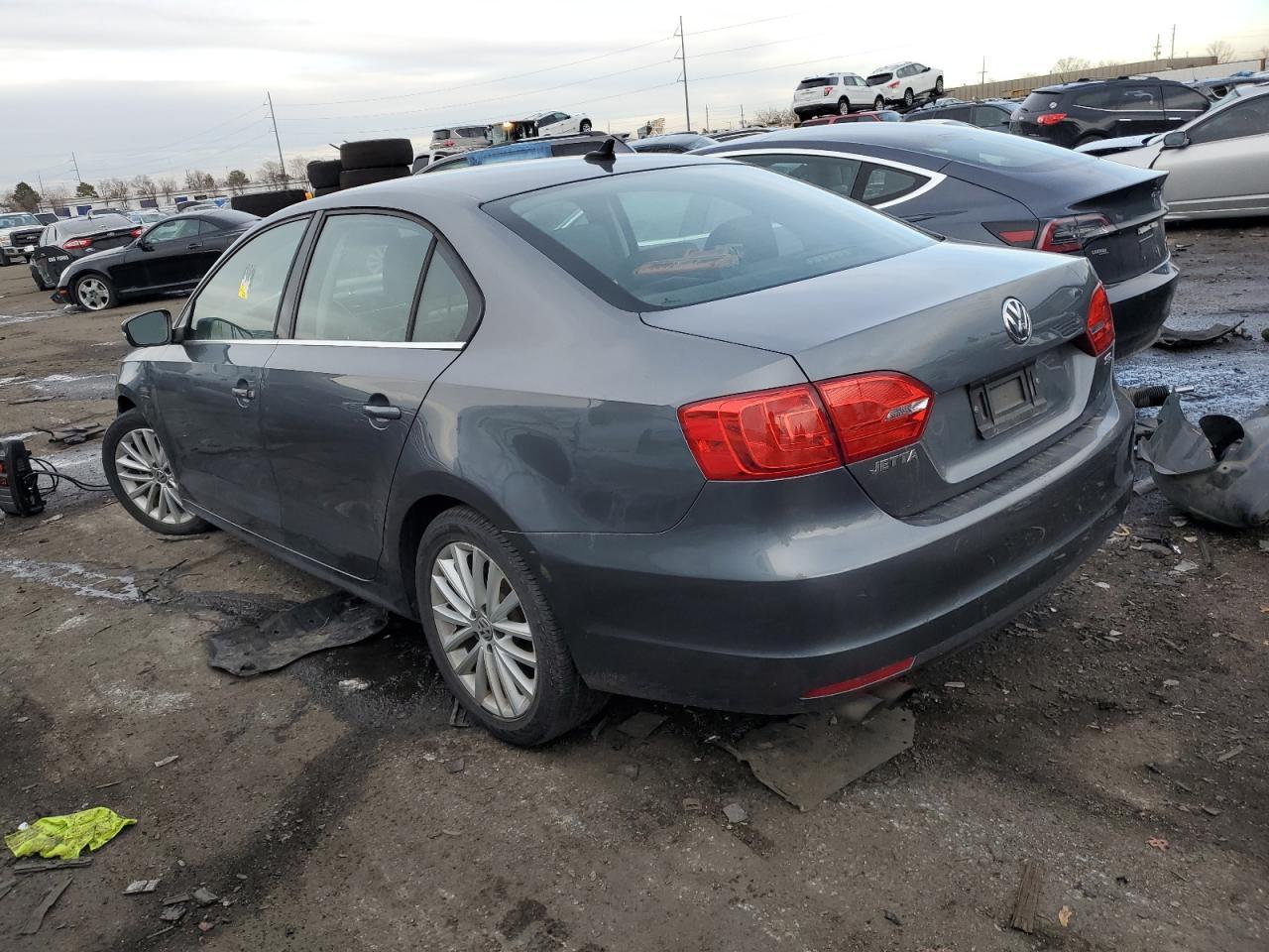 2014 VOLKSWAGEN JETTA SEL - Image 2
