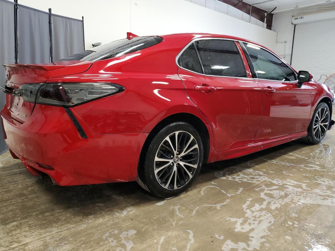 2019 TOYOTA CAMRY L - Image 3