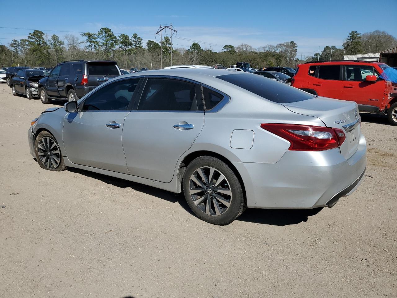 2018 NISSAN ALTIMA 2.5 - Фото 2