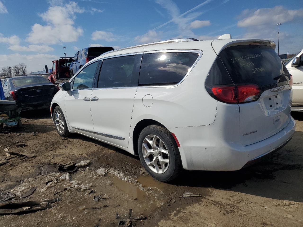 2020 CHRYSLER PACIFICA L - Фото 2