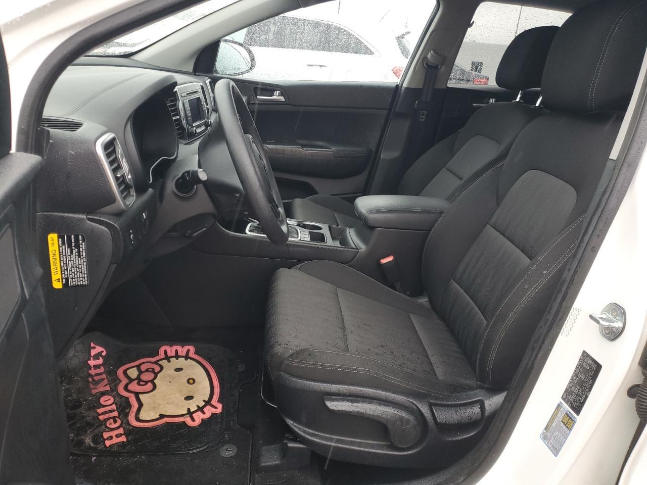 2017 KIA SPORTAGE L - Image 7