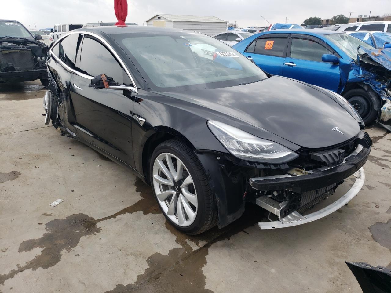 2019 TESLA MODEL 3 - Image 4