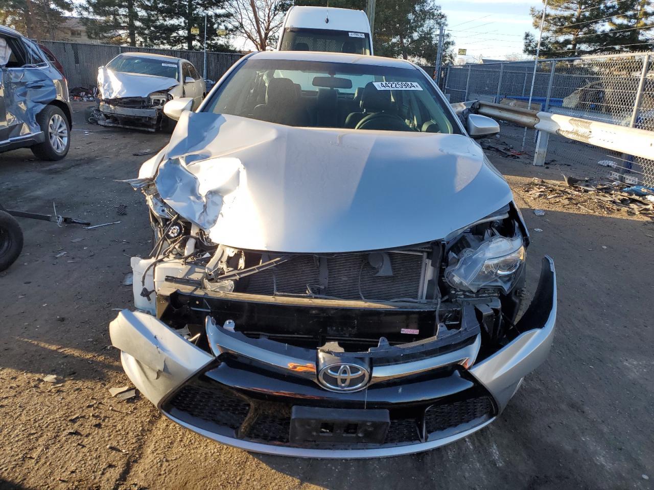 2017 TOYOTA CAMRY LE - Image 5