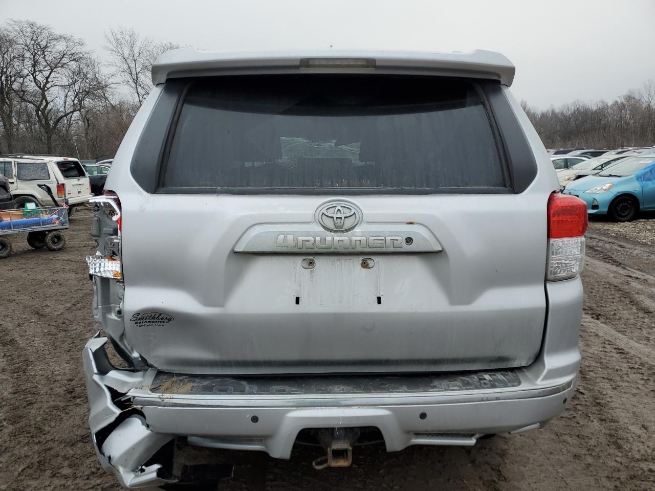 2011 TOYOTA 4RUNNER SR - Image 6