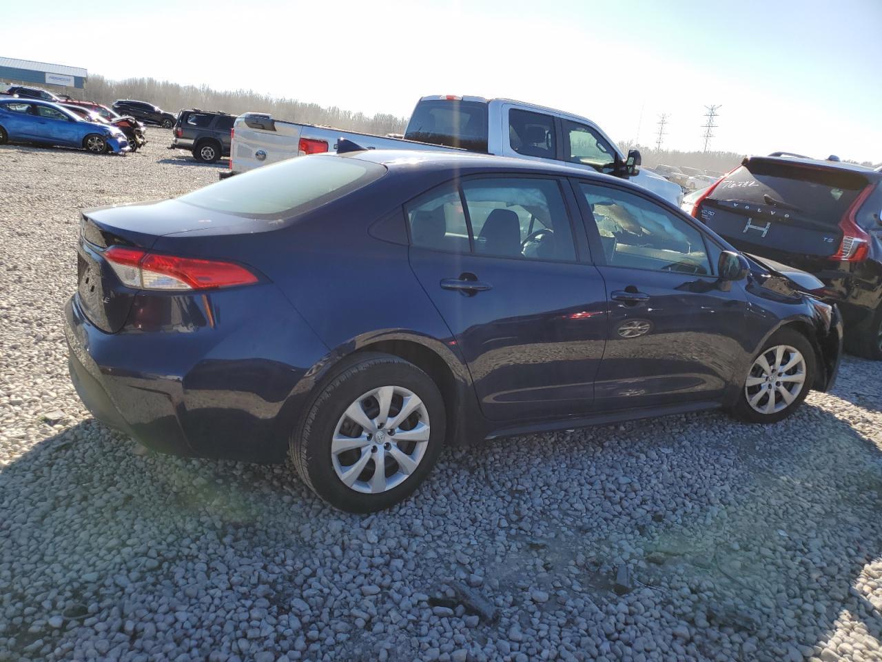 2021 TOYOTA COROLLA LE - Фото 3