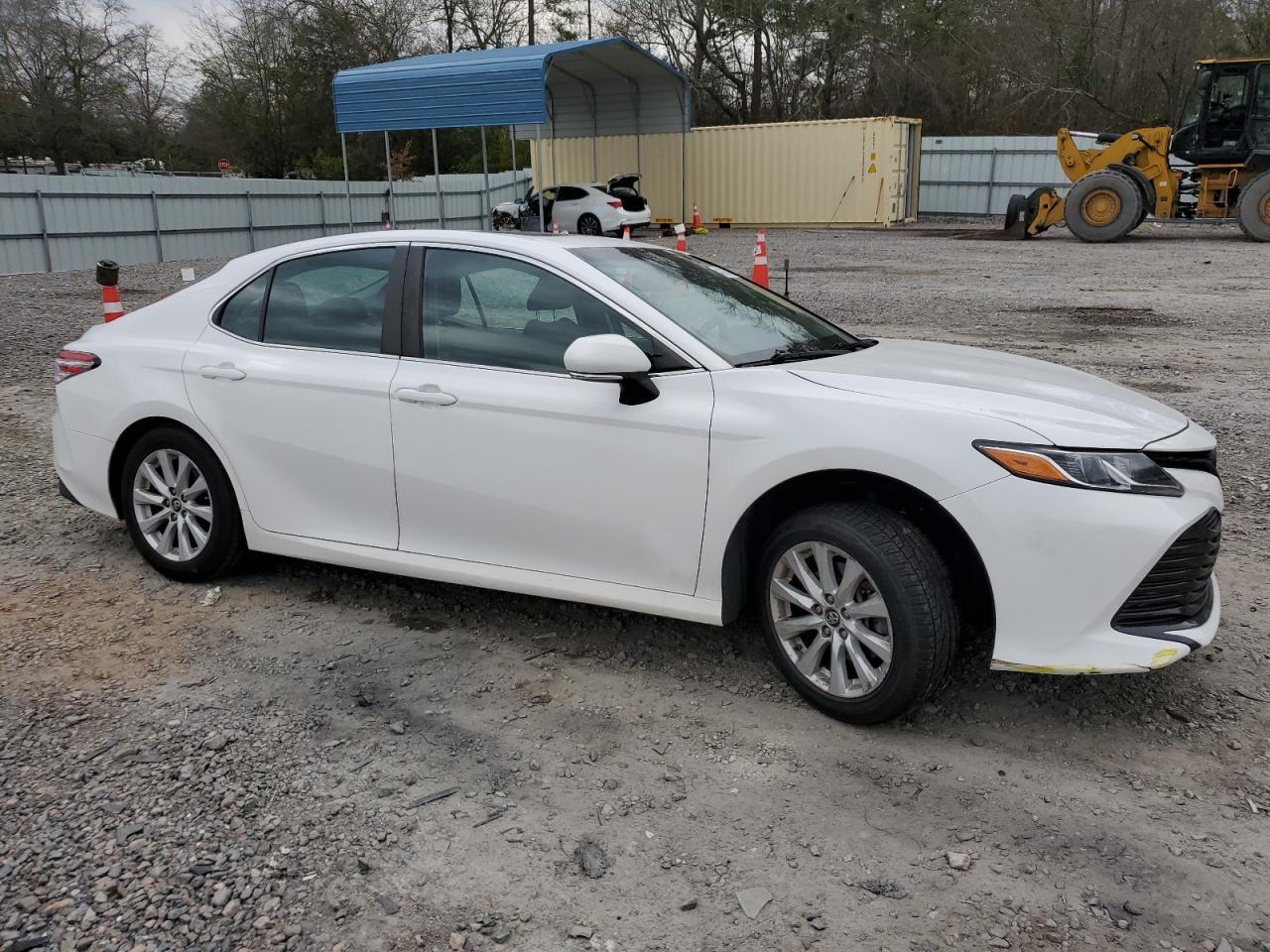 2018 TOYOTA CAMRY L - Image 4