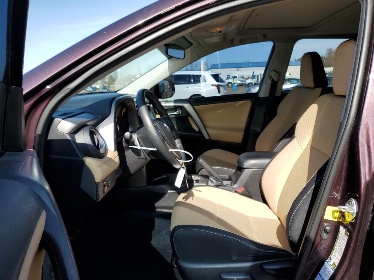 2016 TOYOTA RAV4 XLE - Фото 7