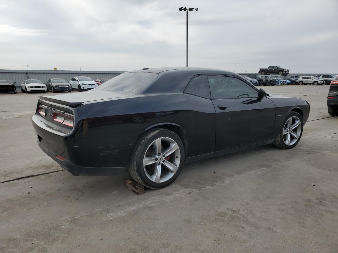 2017 DODGE CHALLENGER - Image 3
