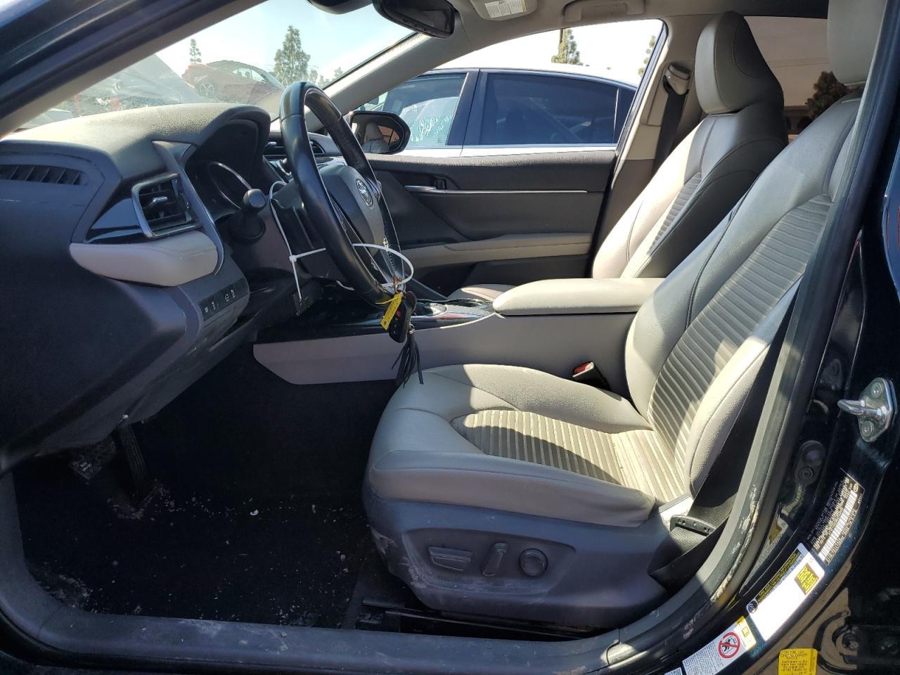 2019 TOYOTA CAMRY L - Image 7