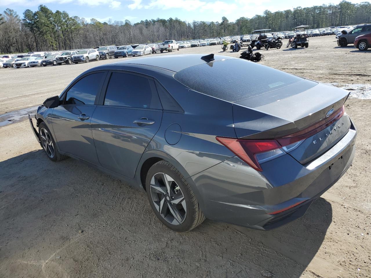 2023 HYUNDAI ELANTRA SE - Фото 2