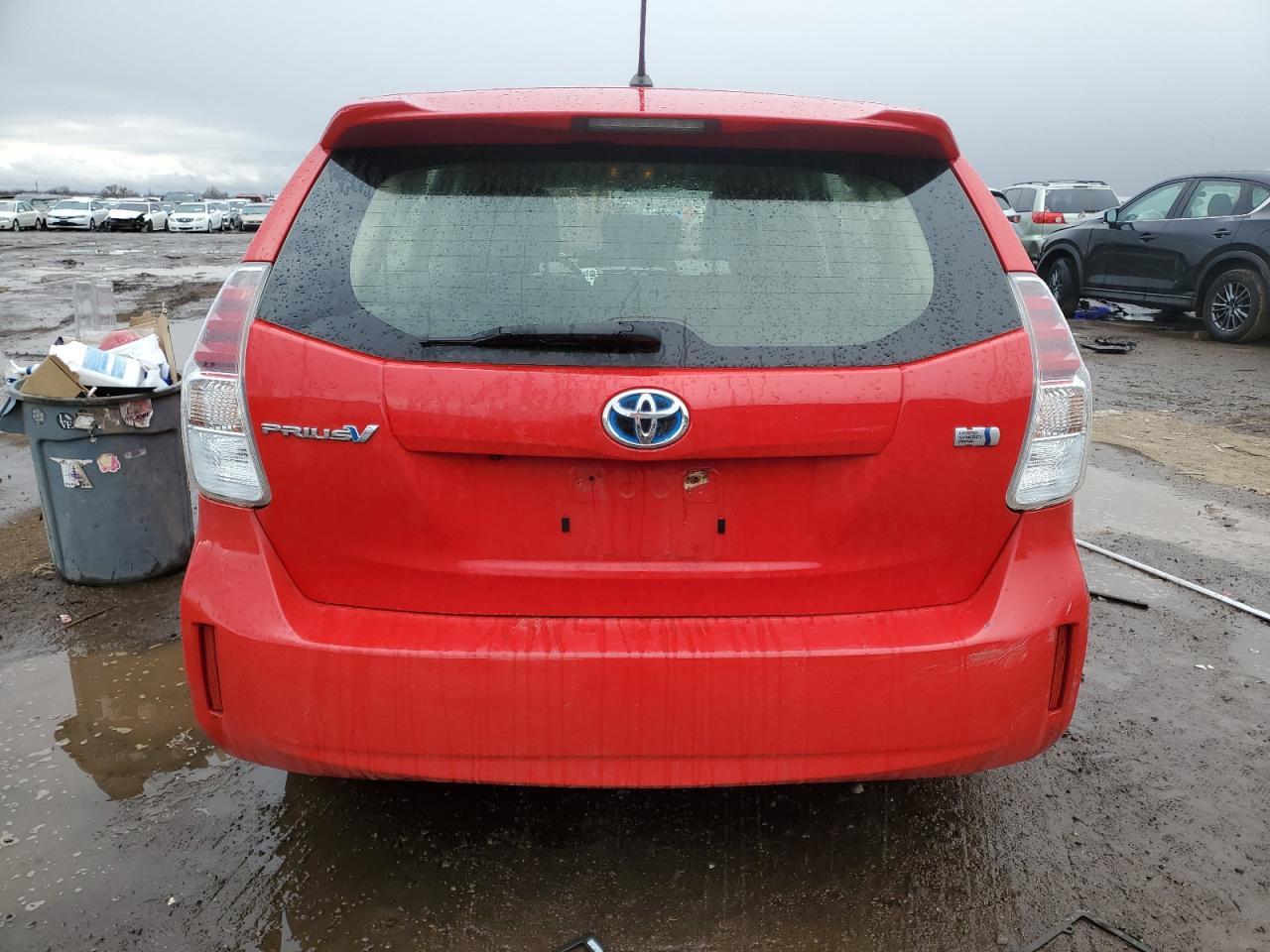 2016 TOYOTA PRIUS V - Фото 6