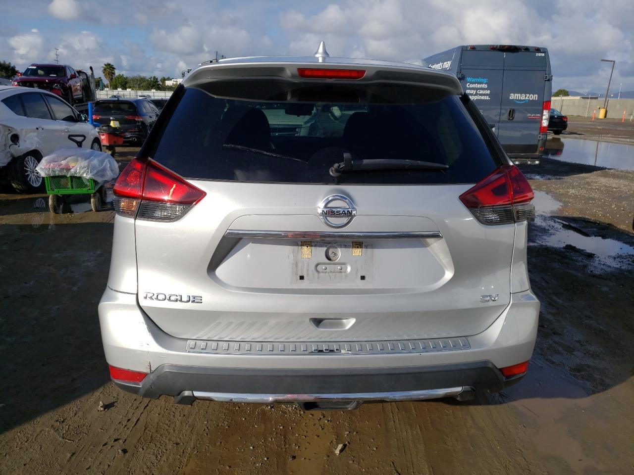 2018 NISSAN ROGUE S - Image 6