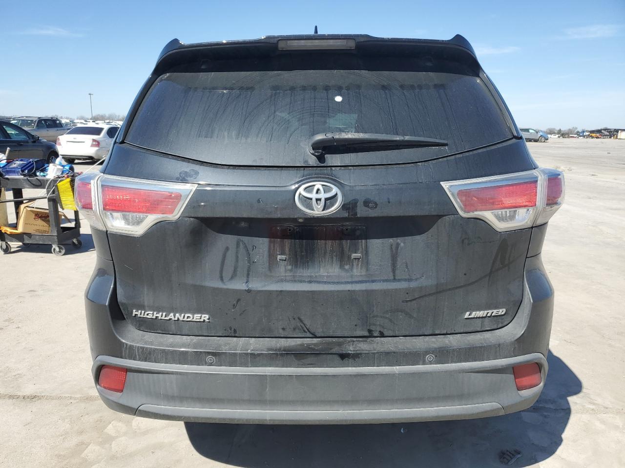 2014 TOYOTA HIGHLANDER - Image 6