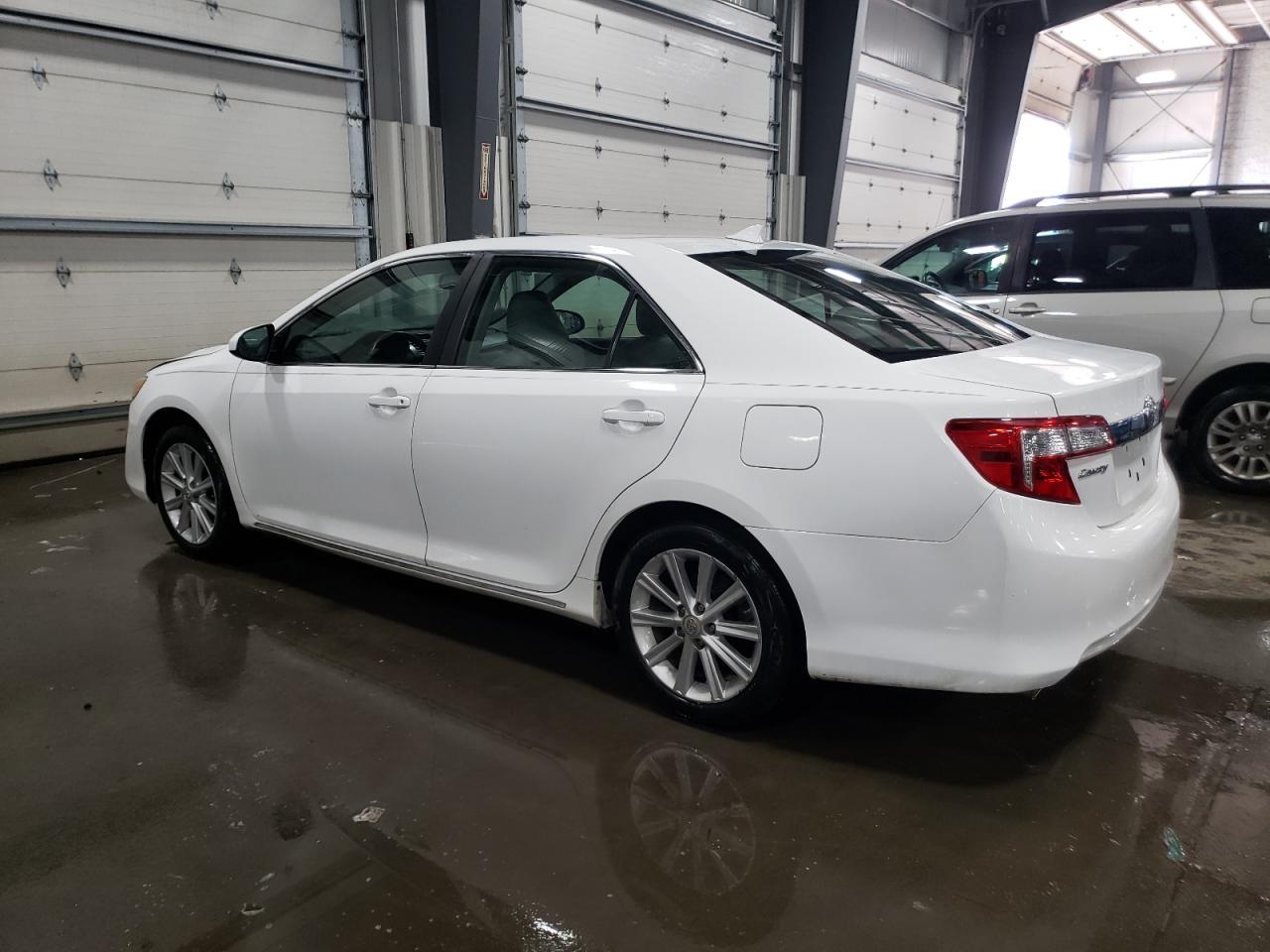 2012 TOYOTA CAMRY SE - Image 2