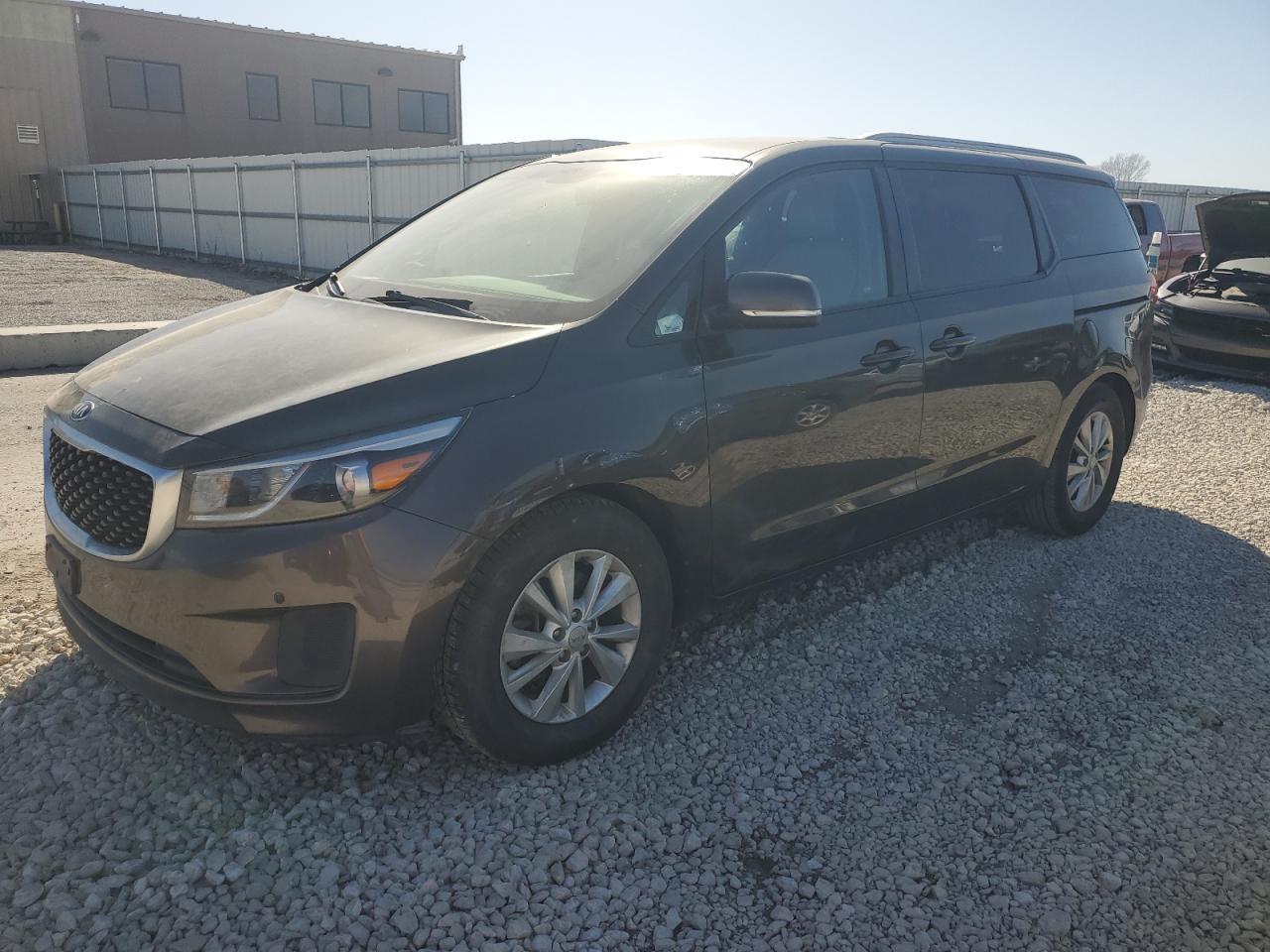 2017 KIA SEDONA LX
