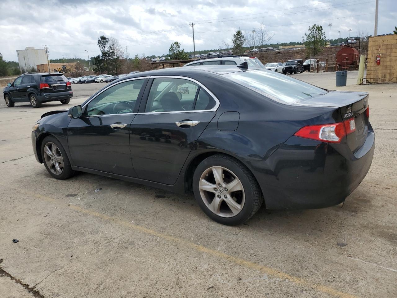 2010 ACURA TSX - Image 2