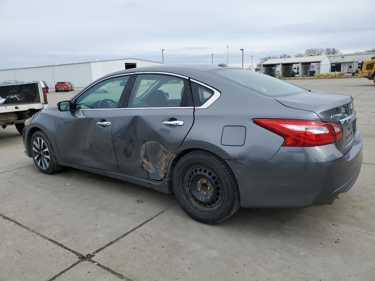 2017 NISSAN ALTIMA 2.5 - Image 2