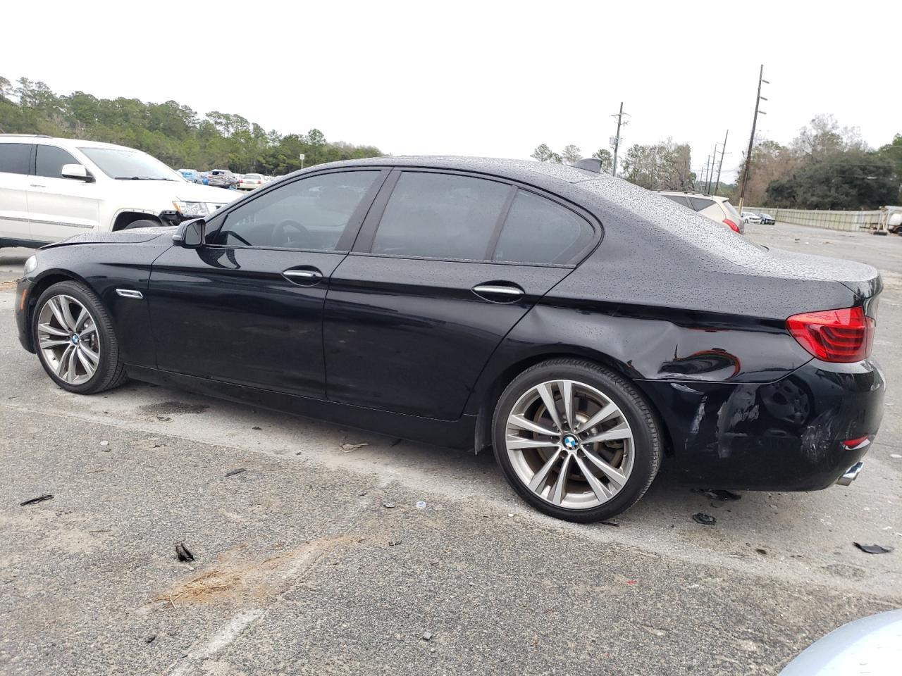 2016 BMW 528 I - Фото 2