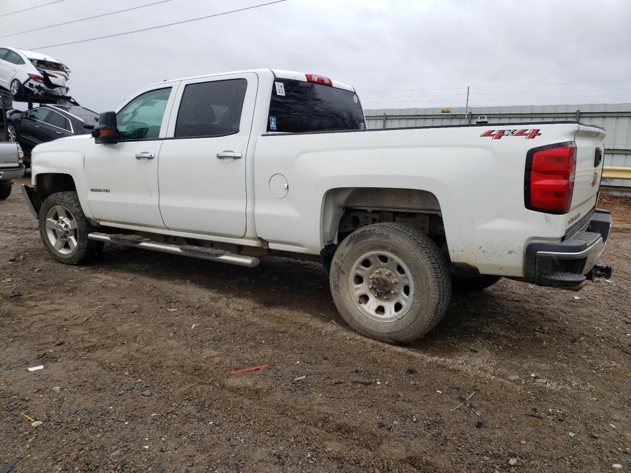 2018 CHEVROLET SILVERADO - Фото 2
