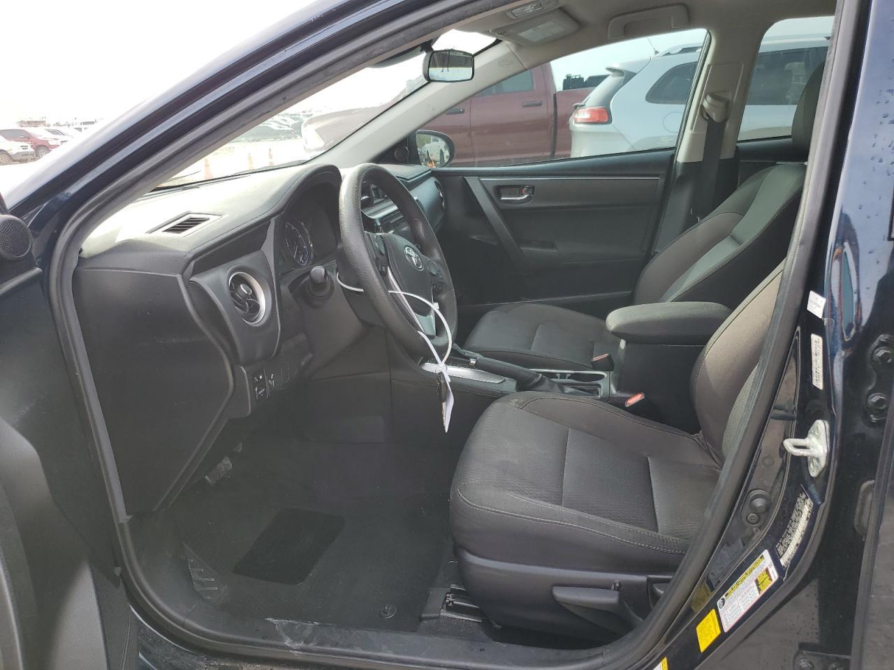 2019 TOYOTA COROLLA L - Фото 7