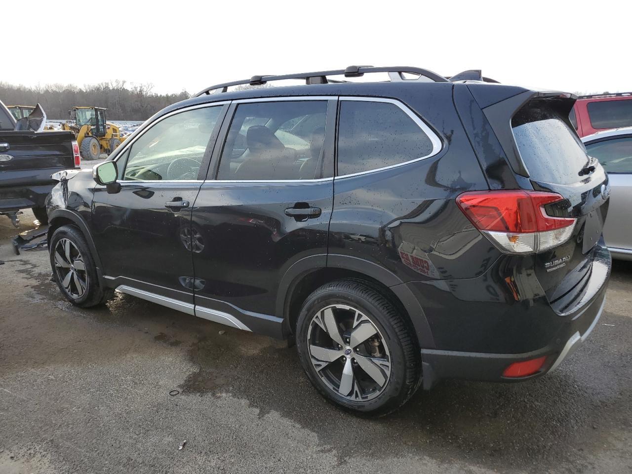 2020 SUBARU FORESTER T - Фото 2