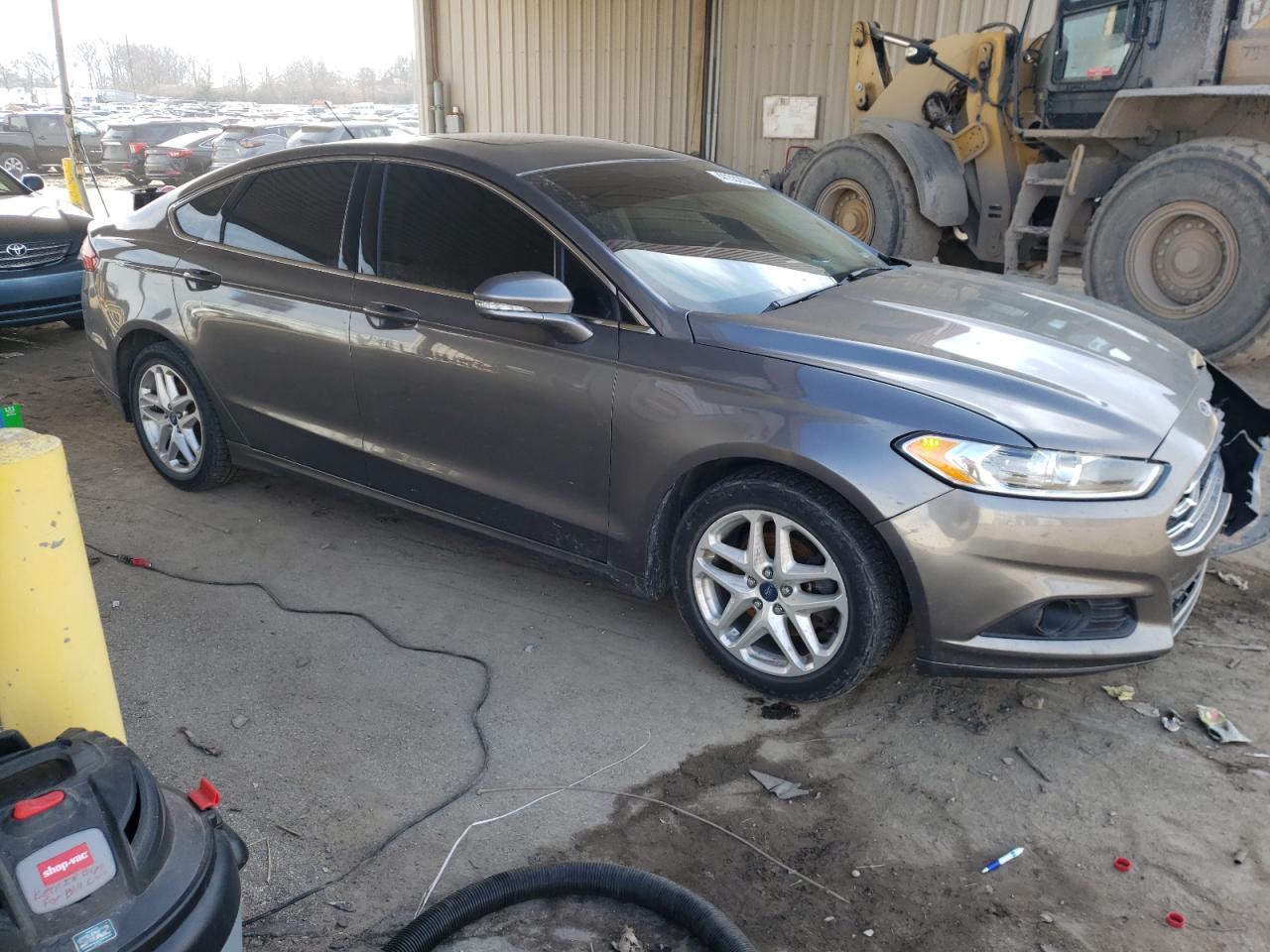 2013 FORD FUSION SE - Фото 4
