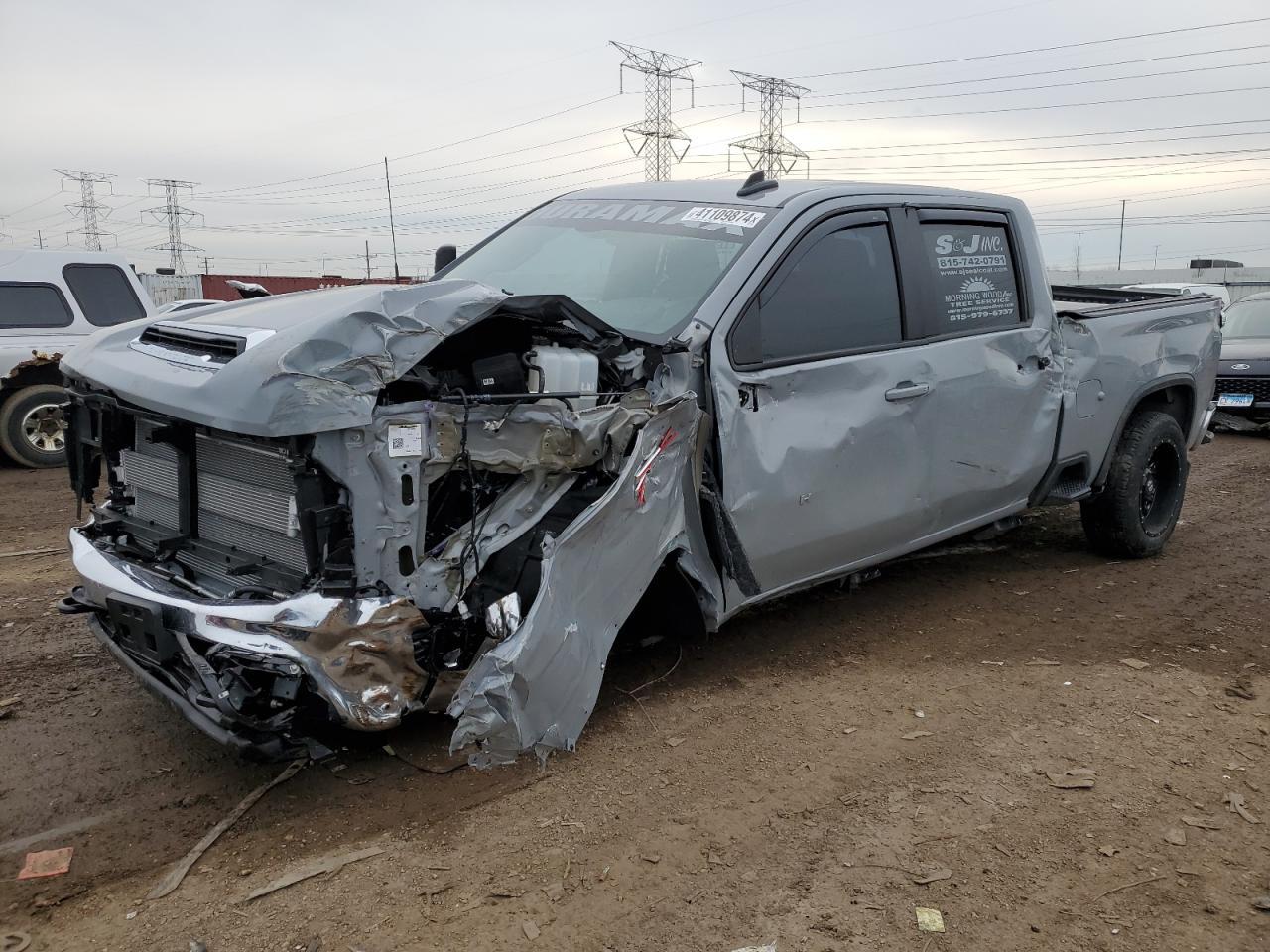 2024 CHEVROLET SILVERADO