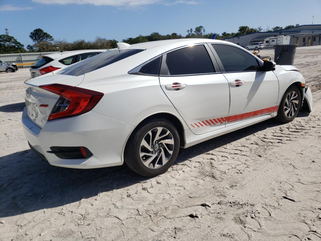 2018 HONDA CIVIC EX - Image 3