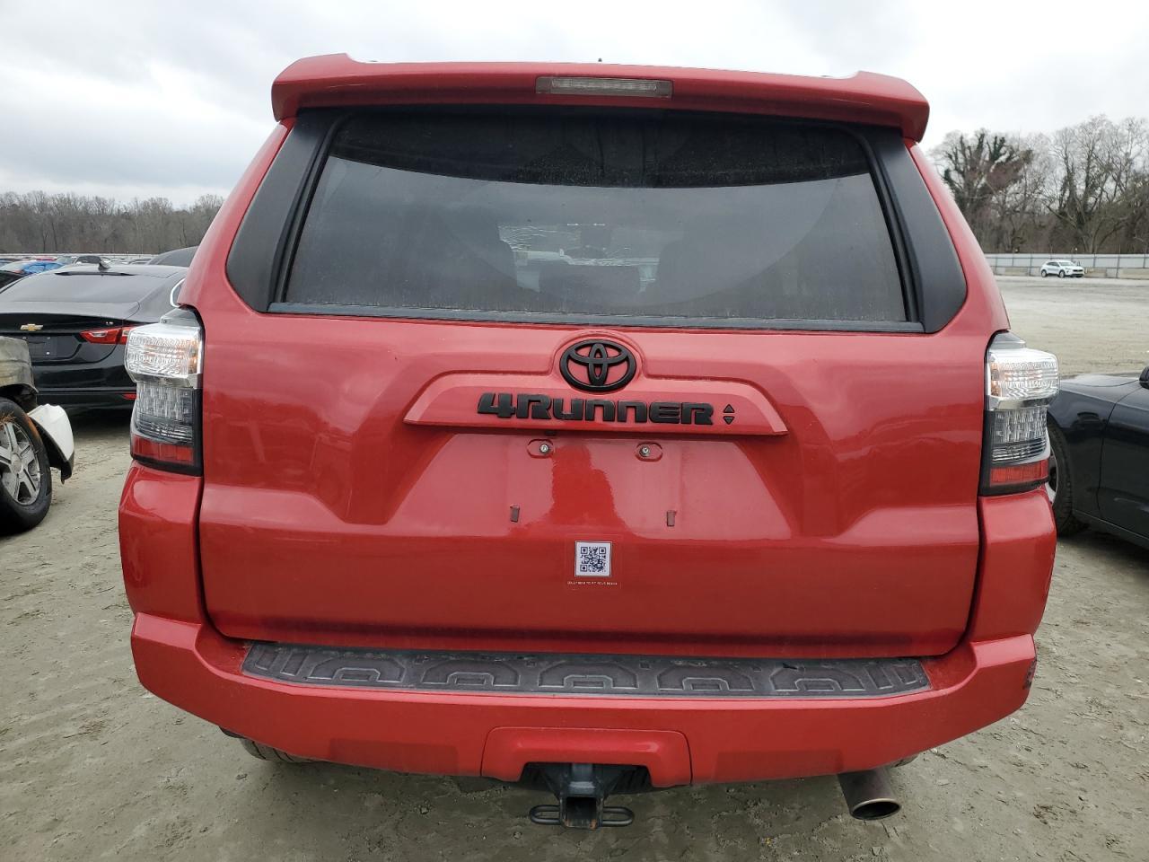 2020 TOYOTA 4RUNNER SR - Image 6