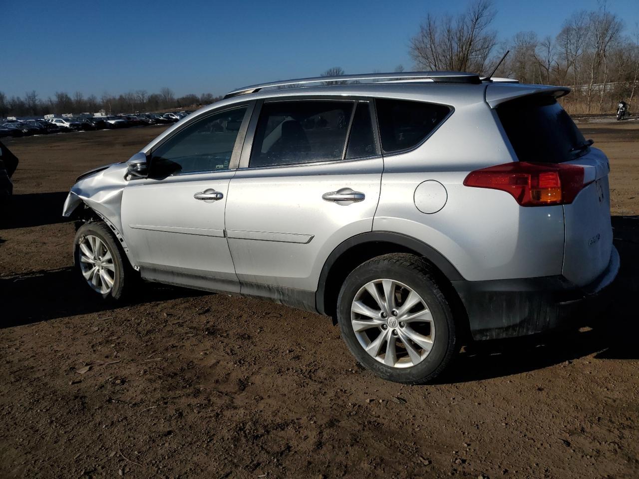 2015 TOYOTA RAV4 LIMIT - Image 2