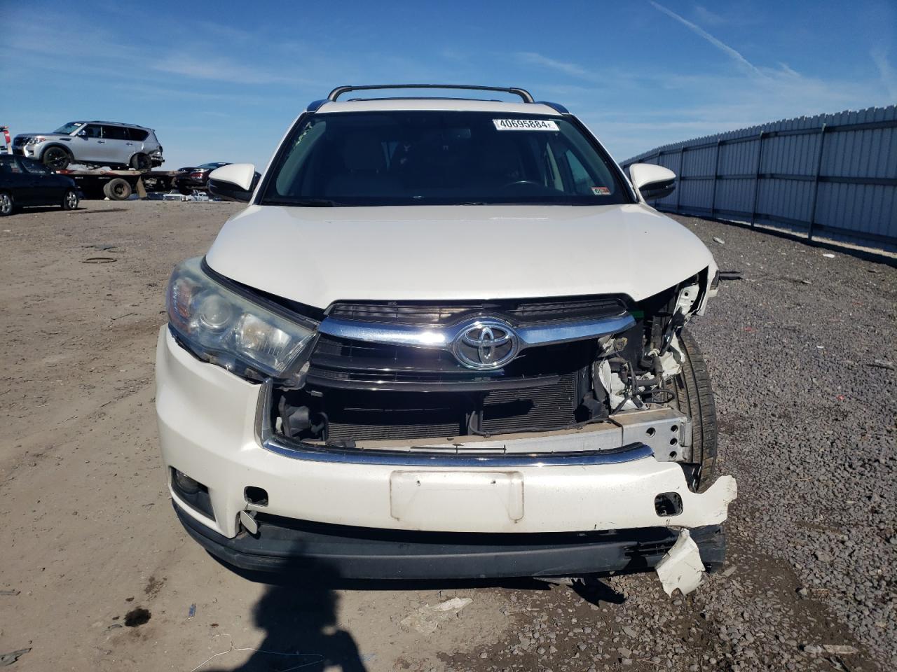 2015 TOYOTA HIGHLANDER - Фото 5