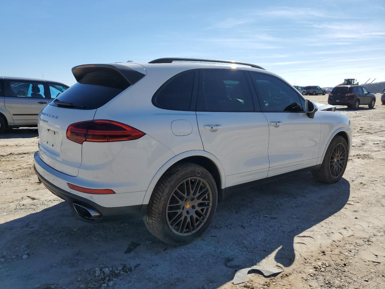 2018 PORSCHE CAYENNE - Image 3