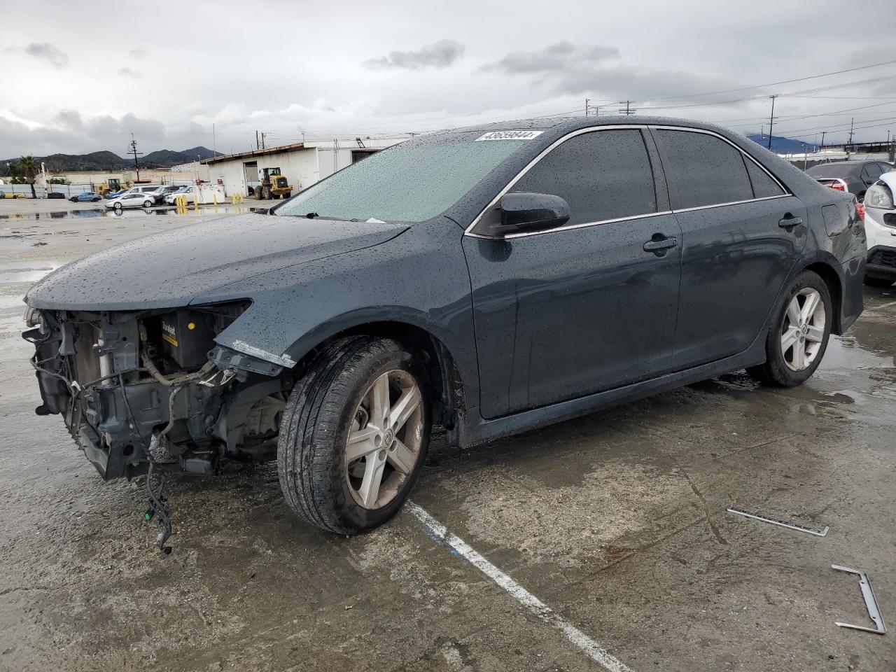 2014 TOYOTA CAMRY L