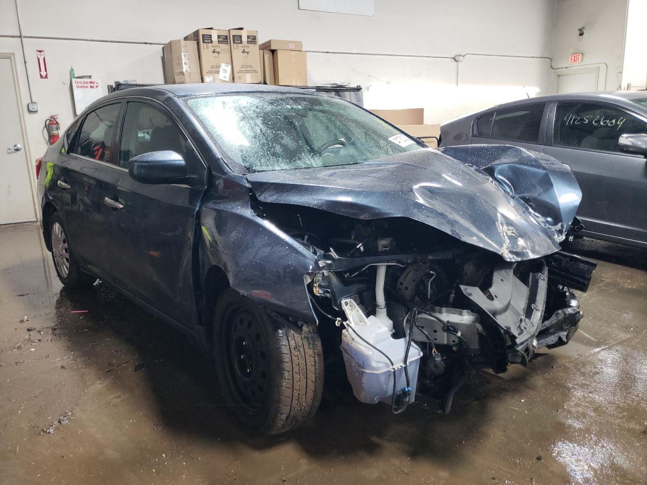 2017 NISSAN SENTRA S - Фото 4