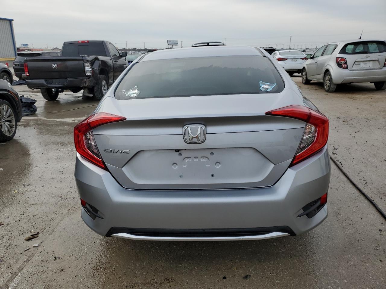 2019 HONDA CIVIC LX - Image 6