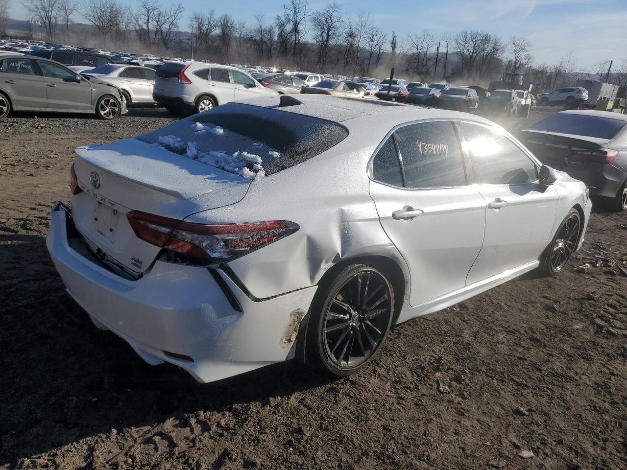 2021 TOYOTA CAMRY XSE - Image 3