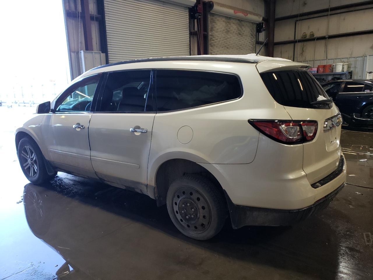 2015 CHEVROLET TRAVERSE L - Фото 2