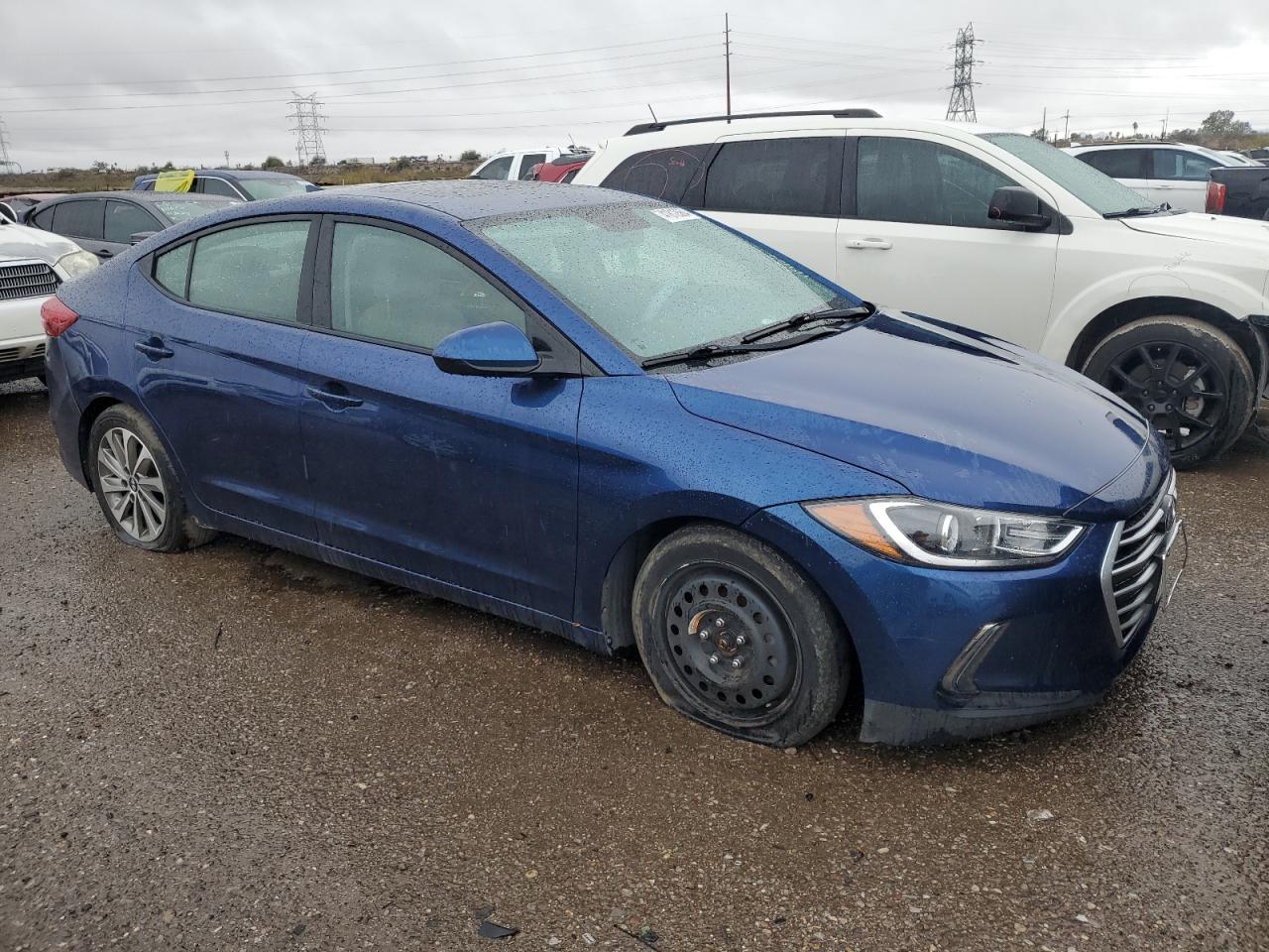 2018 HYUNDAI ELANTRA SE - Image 4