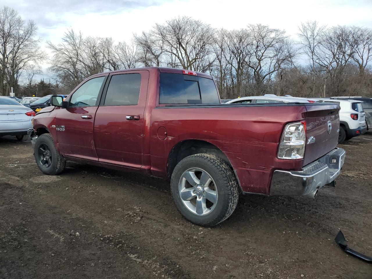 2017 RAM 1500 SLT - Фото 2